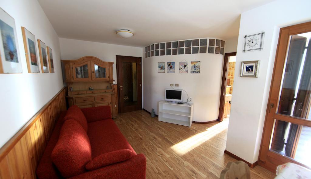 Cesa Roseda Apartment Canazei Bagian luar foto