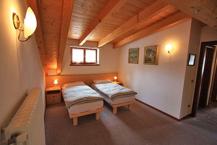 Cesa Roseda Apartment Canazei Ruang foto